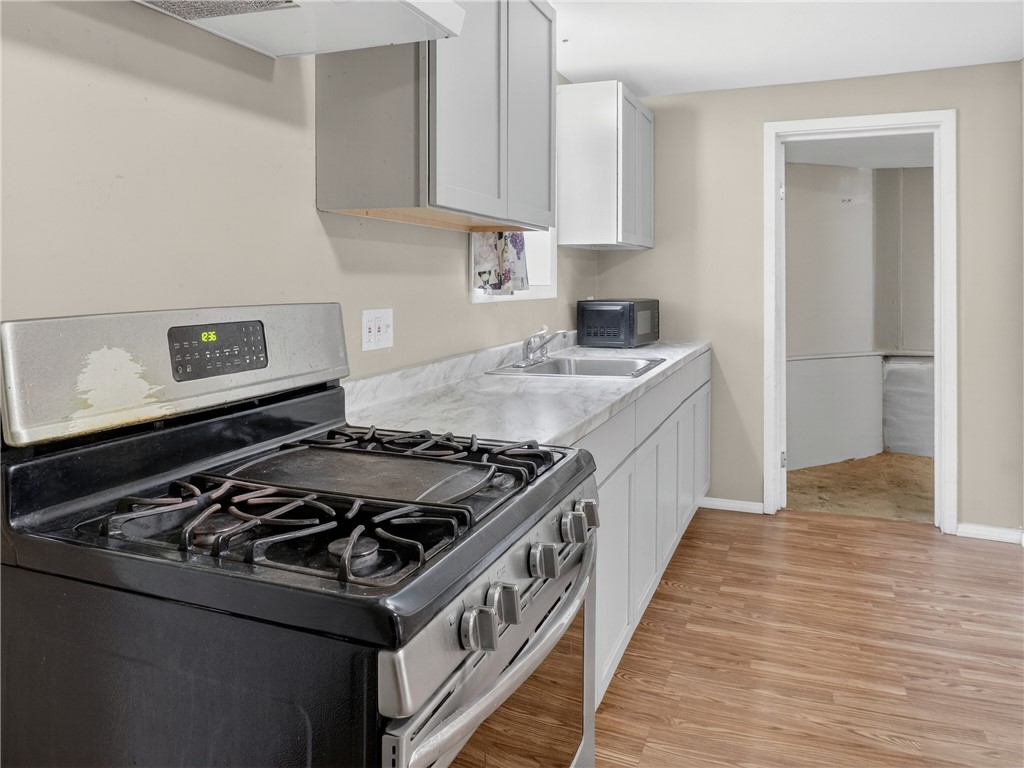 791 West Broad Street Rochester, NY 14608 - Photo 20 of 31