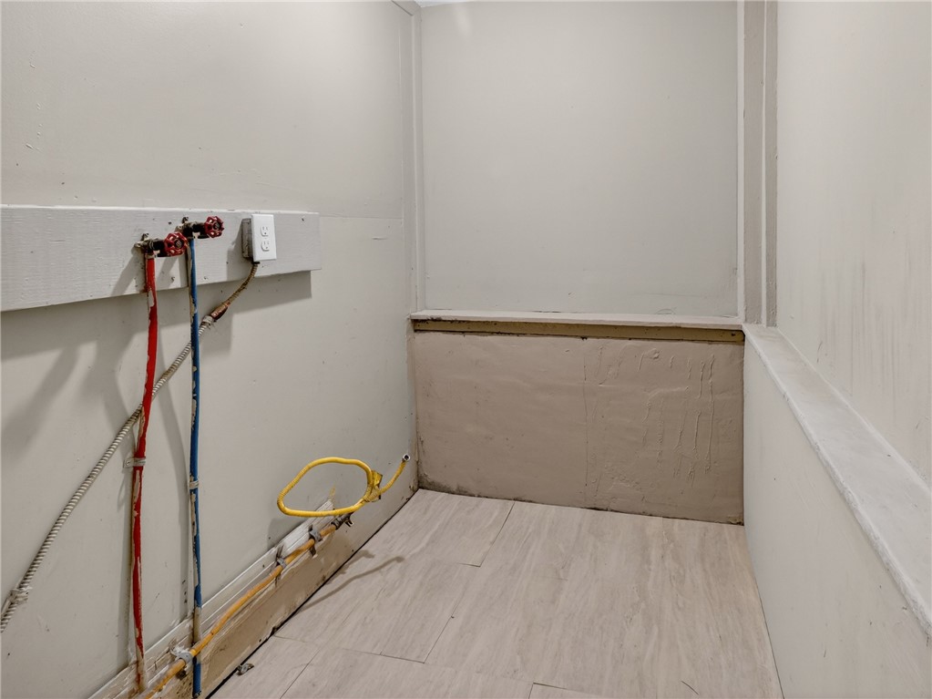 791 West Broad Street Rochester, NY 14608 - Photo 23 of 31