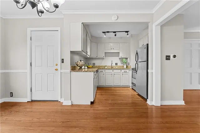 $200,000 | 4942 Walnut Street, Unit 2 SOUTH, Kansas City, MO 64112