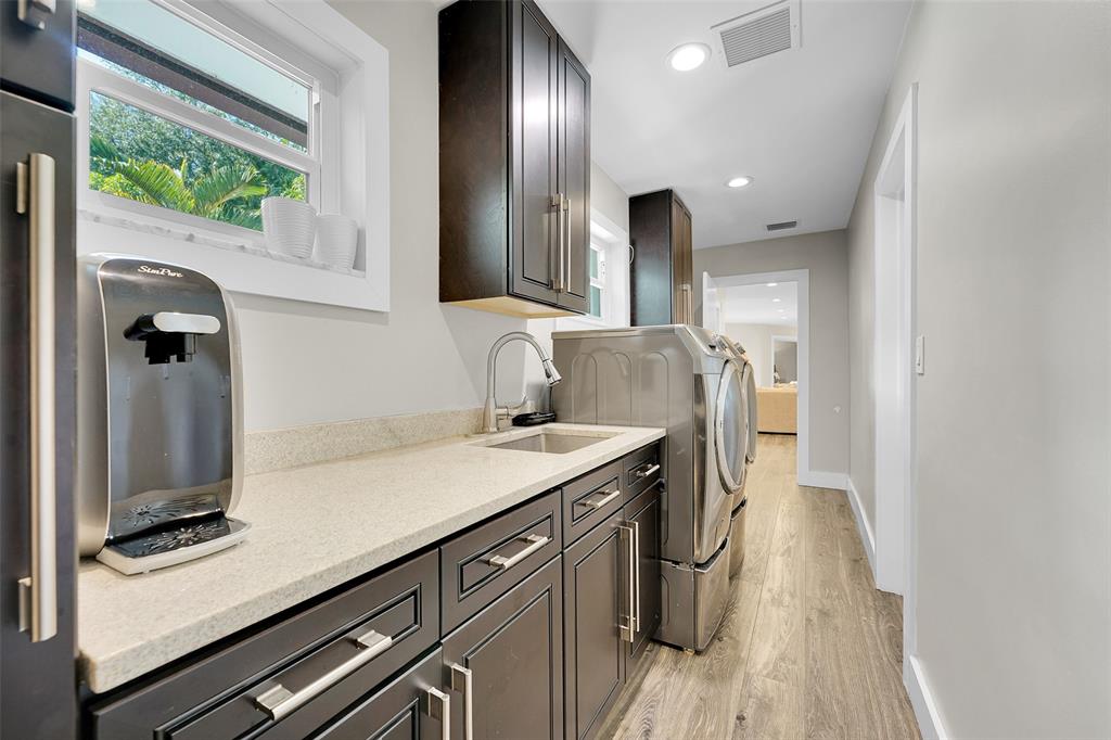 5351 Godfrey Road Parkland, FL 33067 - Photo 29 of 100