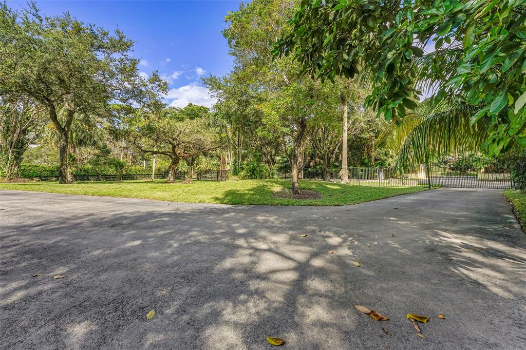 5351 Godfrey Road Parkland, FL 33067 - Photo 97 of 100