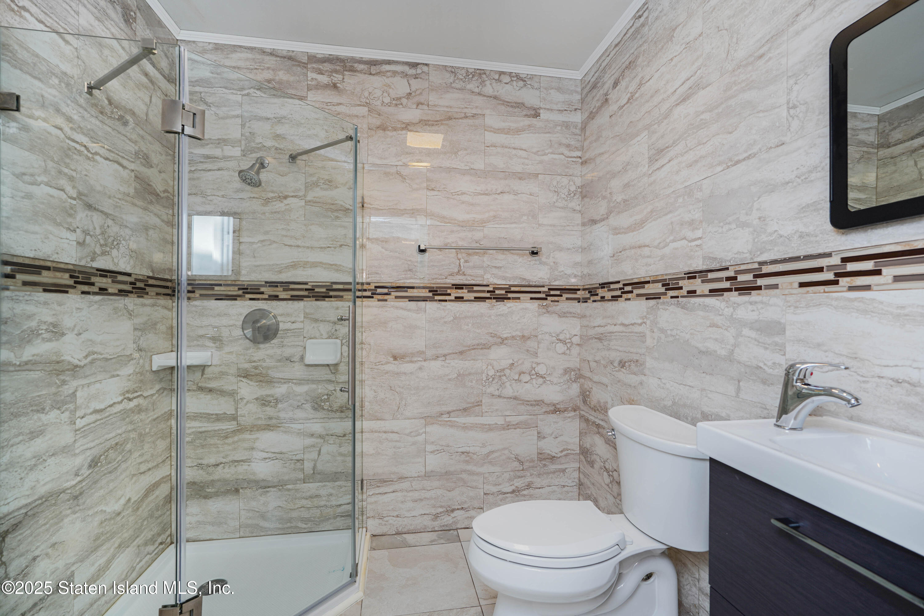 17 Parkview Loop Staten Island, NY 10314 - Photo 32 of 32 Photo Feb 19 2025, 8 15 48 PM