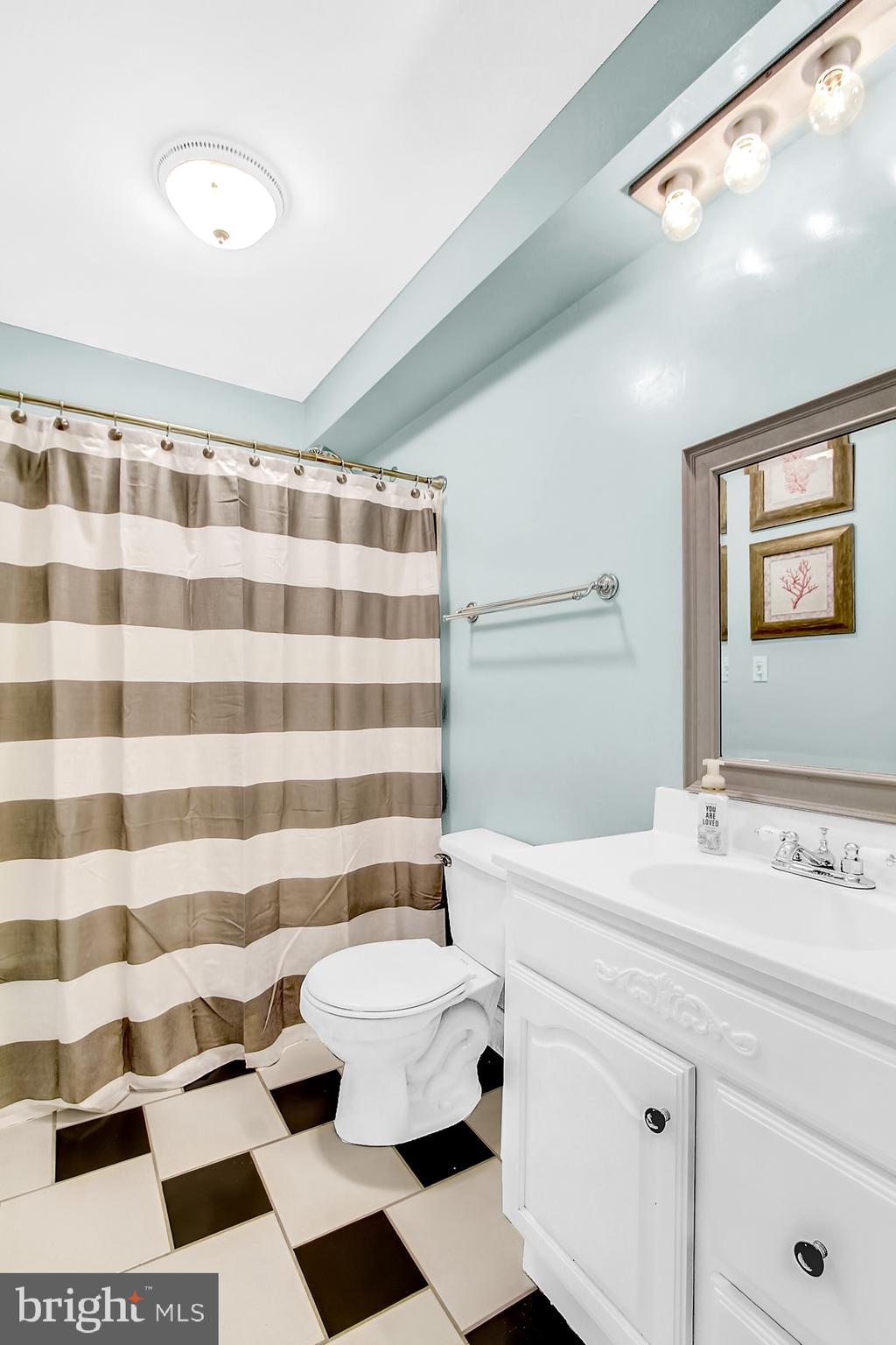 87 Hollow Road Stewartstown, PA 17363 - Photo 18 of 43 Gallery Image 18