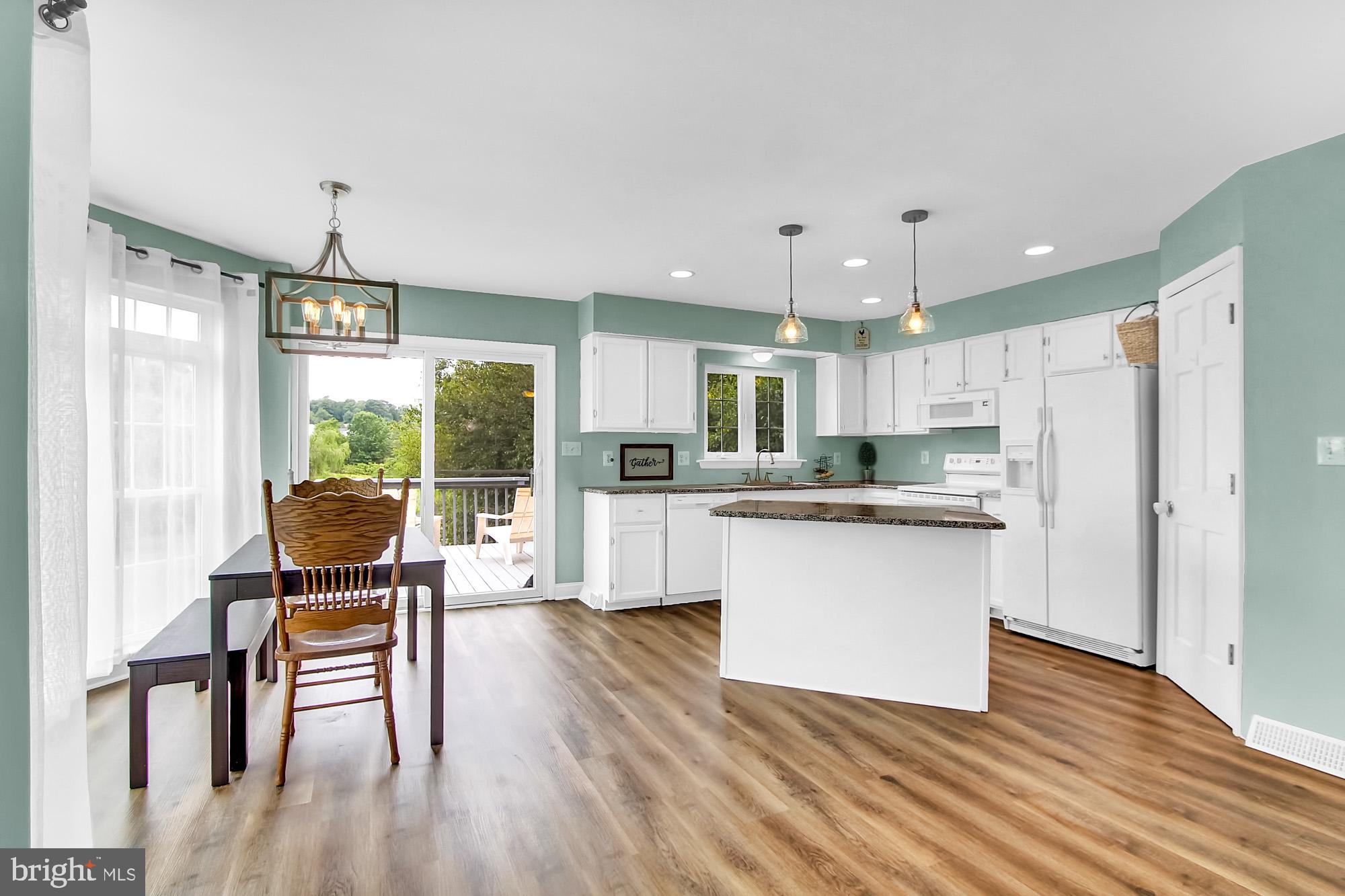 87 Hollow Road Stewartstown, PA 17363 - Photo 5 of 43 Gallery Image 5