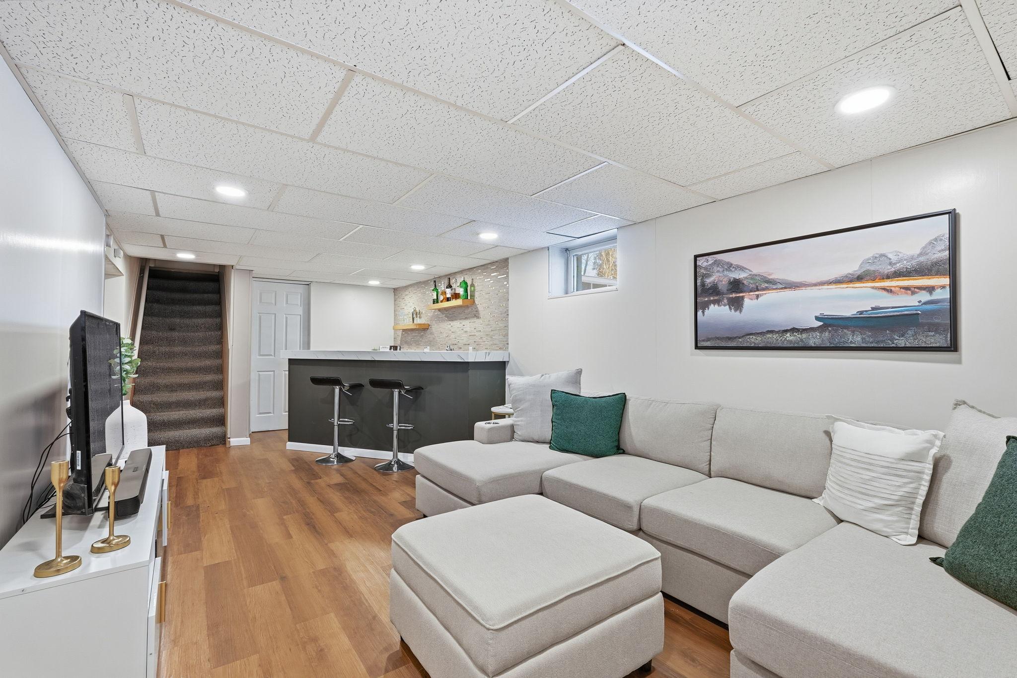 5741 Perry Avenue North Crystal, MN 55429 - Photo 26 of 42