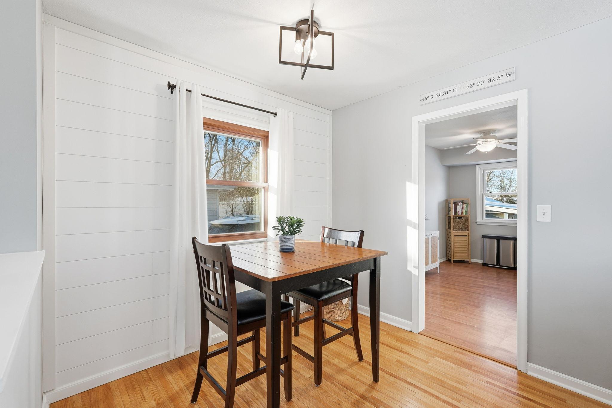 5741 Perry Avenue North Crystal, MN 55429 - Photo 7 of 42