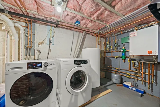 $449,900 | 21 Green Street, Merrimac, MA 01860