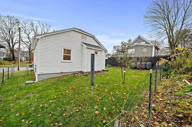 $449,900 | 21 Green Street, Merrimac, MA 01860