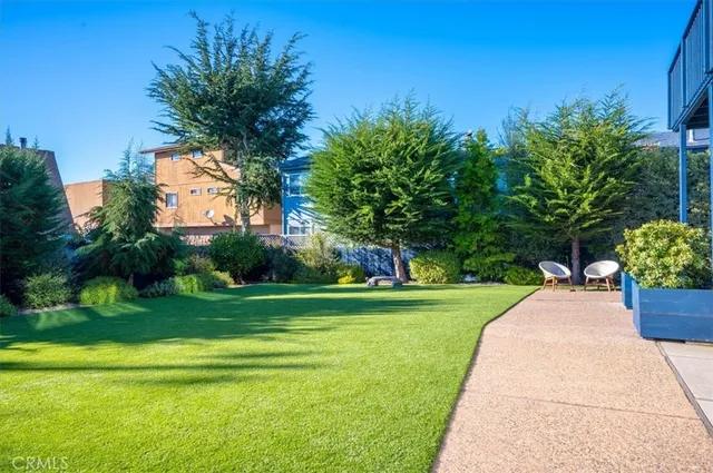 $1,600,000 | 365 Bristol Street, Cambria, CA 93428