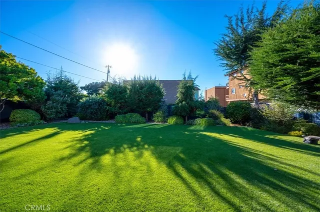 $1,600,000 | 365 Bristol Street, Cambria, CA 93428