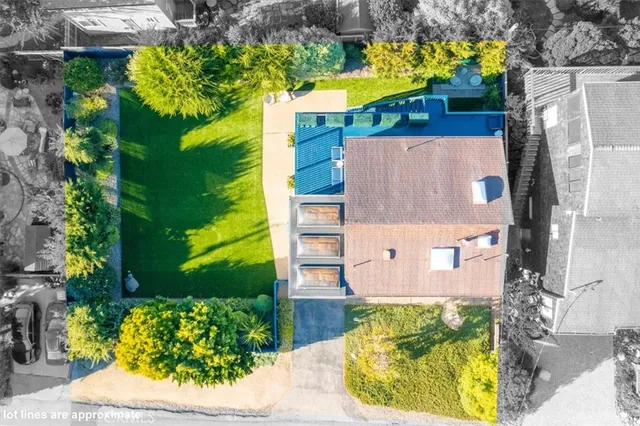 $1,600,000 | 365 Bristol Street, Cambria, CA 93428