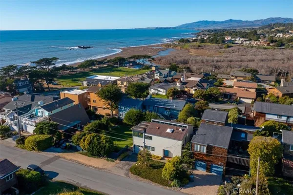 $1,499,000 | 365 Bristol Street, Cambria, CA 93428
