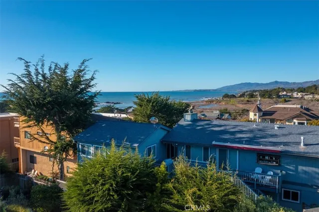$1,600,000 | 365 Bristol Street, Cambria, CA 93428