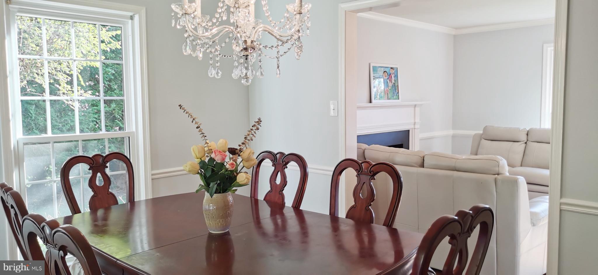 1214 Vinita Lane McLean, VA 22102 - Photo 5 of 20 Dining Room