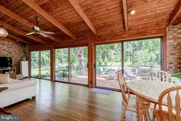 1214 Vinita Lane McLean, VA 22102 - Photo 8 of 20 Family Roon