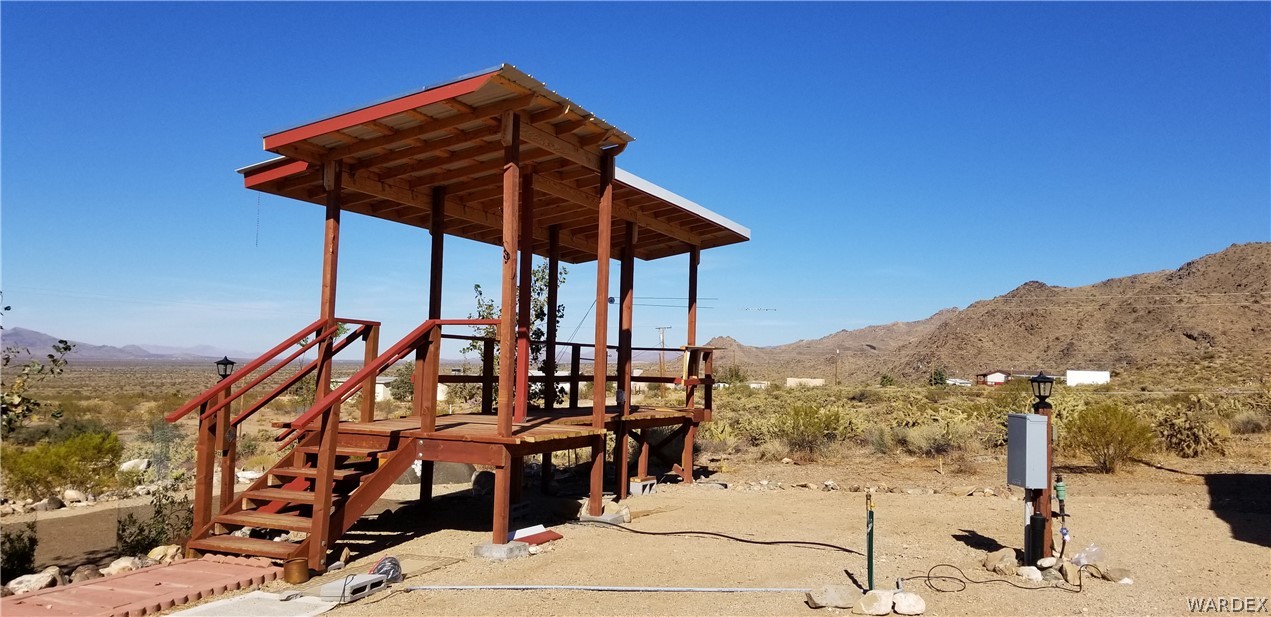 4550 Smoketree Road Golden Valley, AZ 86413 - Photo 6 of 38 a view of a terrace with sitting area