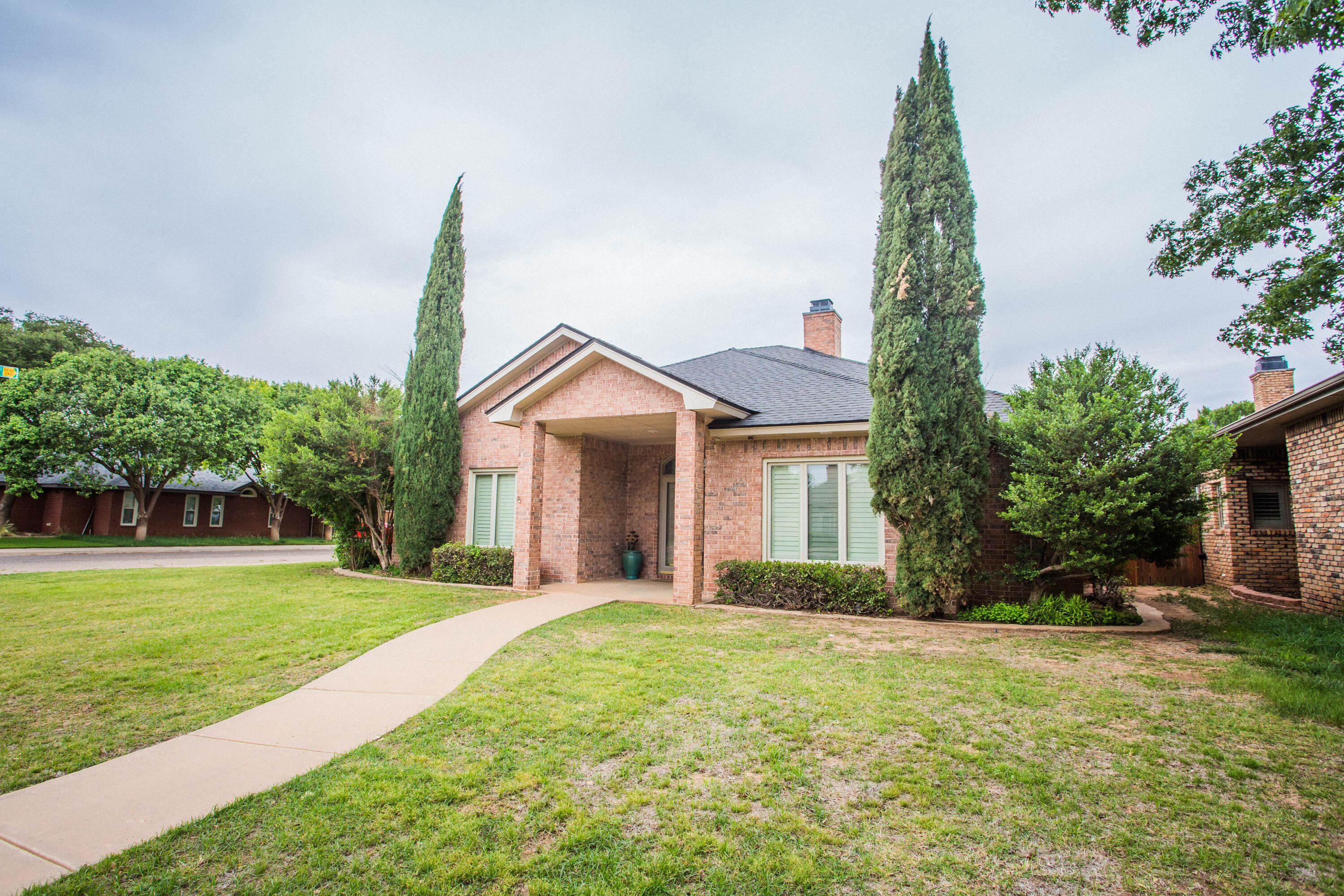 3608 105th Street Lubbock, TX 79423 - Photo 2 of 56 5V2A9169