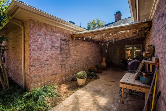 $335,000 | 3608 105th Street, Lubbock, TX 79423