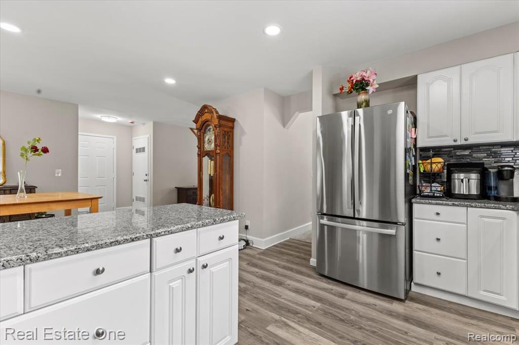 2931 Wisconsin Road Troy, MI 48083 - Photo 23 of 49