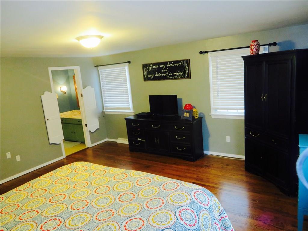 181 Seegar Road Upper St. Clair, PA 15241 - Photo 13 of 25 Master bedroom with ensuite