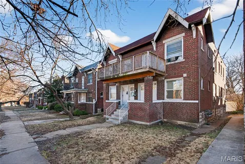 $425,000 | 4978 Chippewa Street, St. Louis, MO 63109