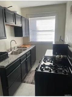 $425,000 | 4978 Chippewa Street, St. Louis, MO 63109