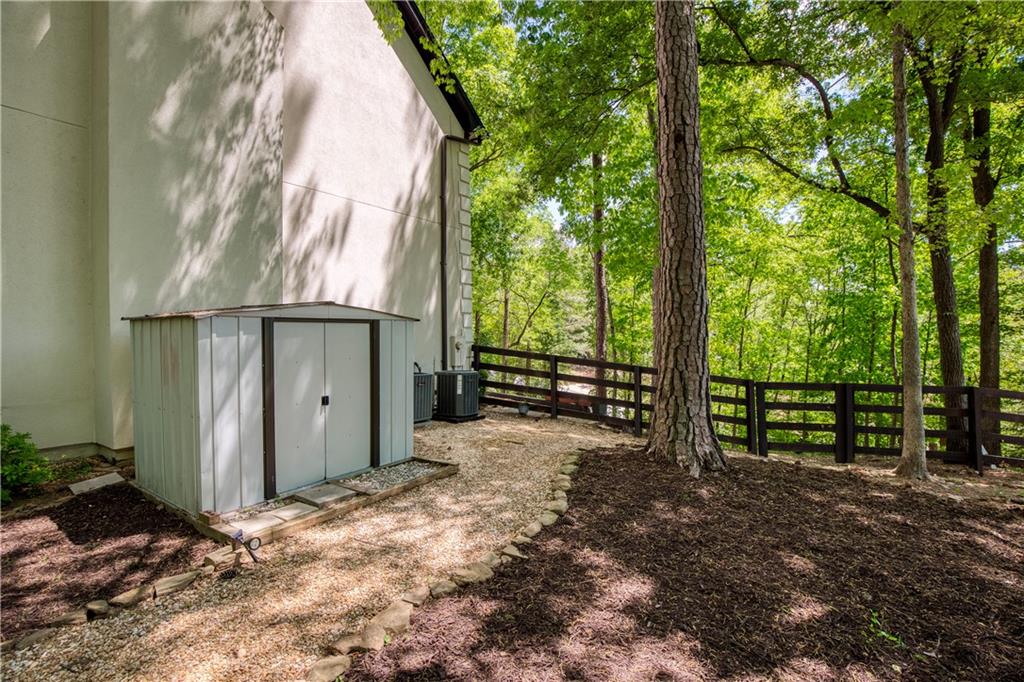 2935 Coles Way Atlanta, GA 30350 - Photo 49 of 56 a view of outdoor space and yard