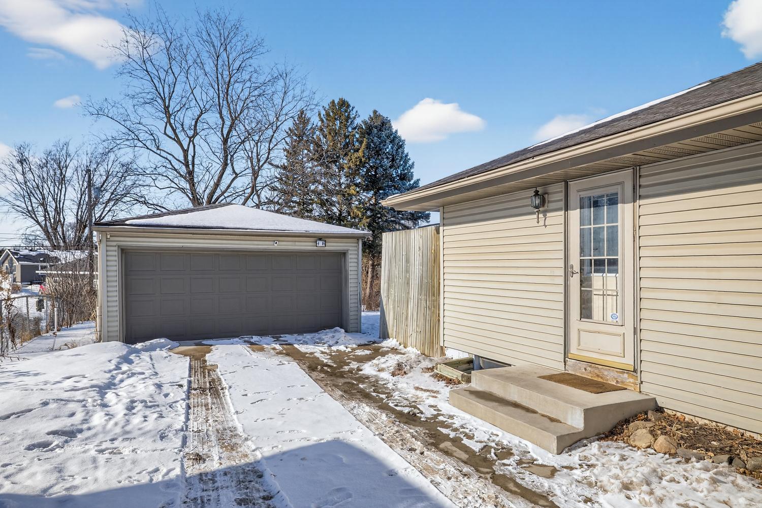 2111 15th Avenue Northwest Rochester, MN 55901 - Photo 4 of 45