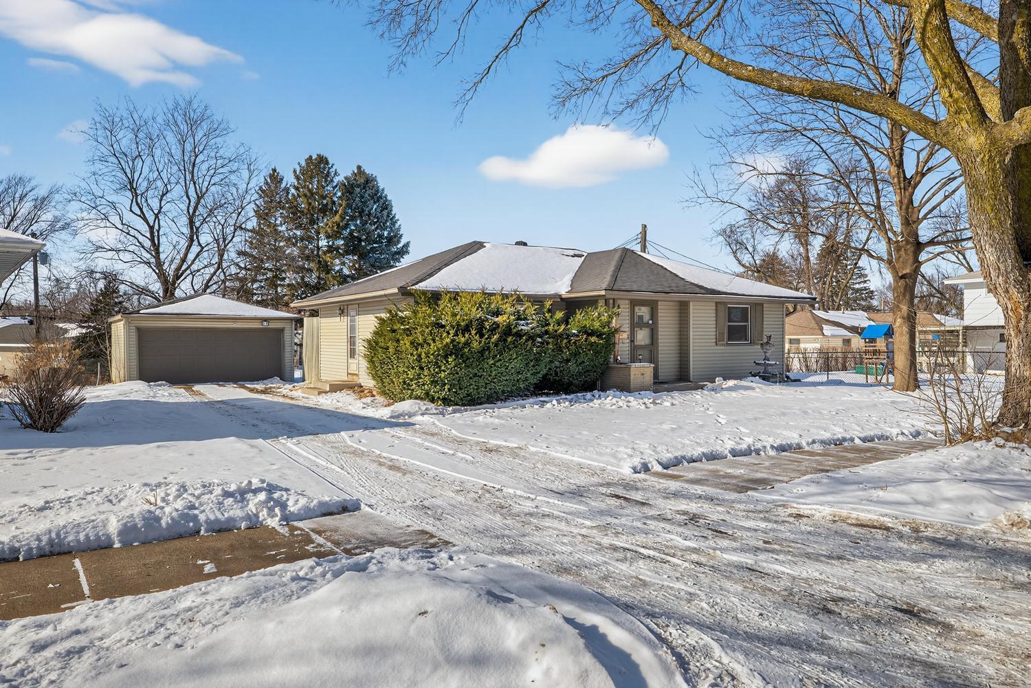 2111 15th Avenue Northwest Rochester, MN 55901 - Photo 41 of 45