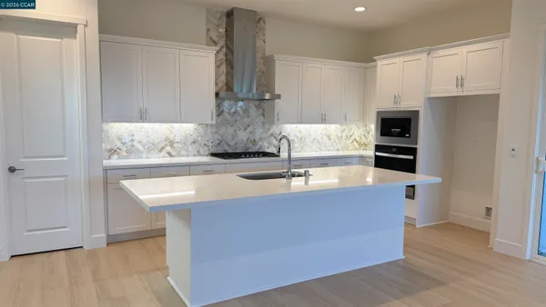 $839,000 | 17429 Bushwick Lane, Lathrop, CA 95330
