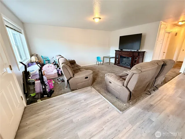 $385,000 | 812 Ferry Street, Wenatchee, WA 98801