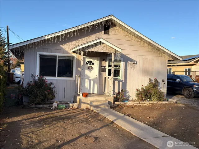 $385,000 | 812 Ferry Street, Wenatchee, WA 98801