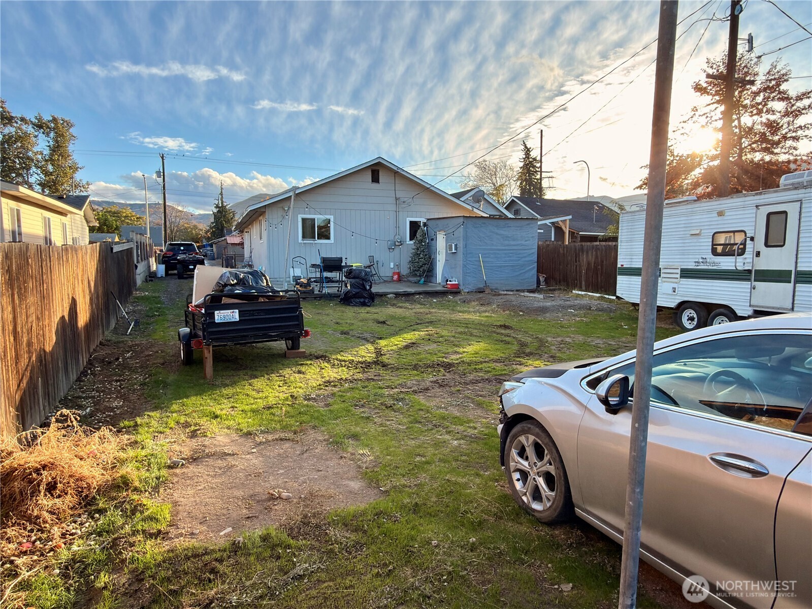 812 Ferry Street Wenatchee, WA 98801 - Photo 7 of 29 a view of swimming pool with patio