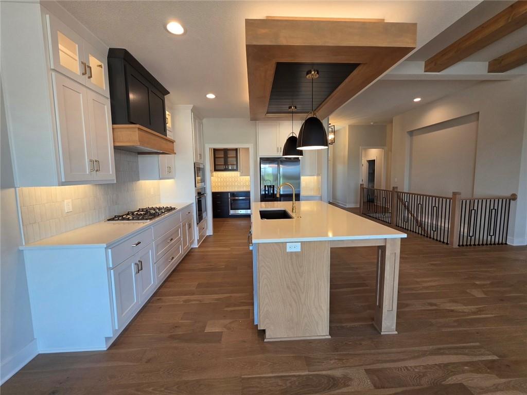 11275 South Gleason Road Olathe, KS 66061 - Photo 13 of 36