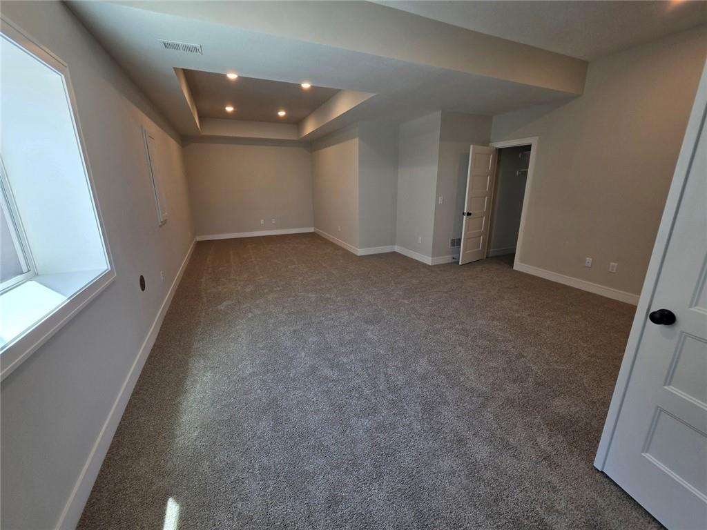 11275 South Gleason Road Olathe, KS 66061 - Photo 32 of 36