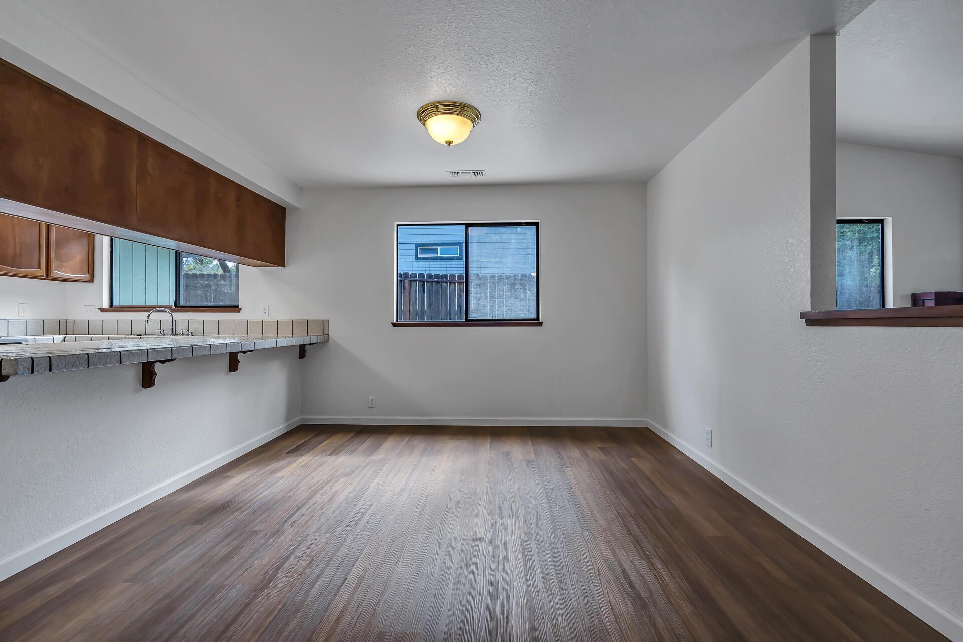 2001 South Ridge Drive Redding, CA 96003 - Photo 13 of 31 2001S.RidgeDrive-21