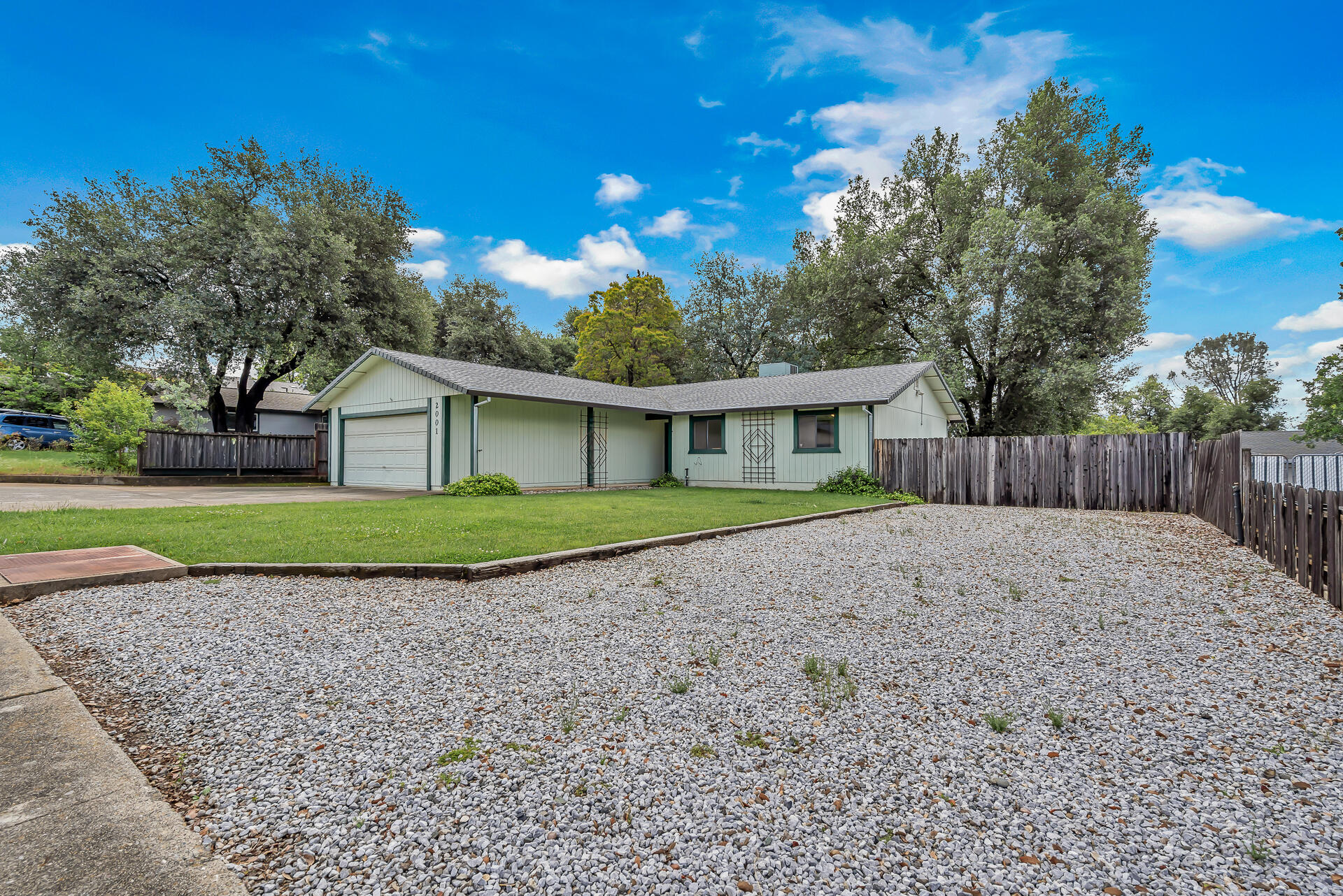 2001 South Ridge Drive Redding, CA 96003 - Photo 2 of 31 2001S.RidgeDrive-4