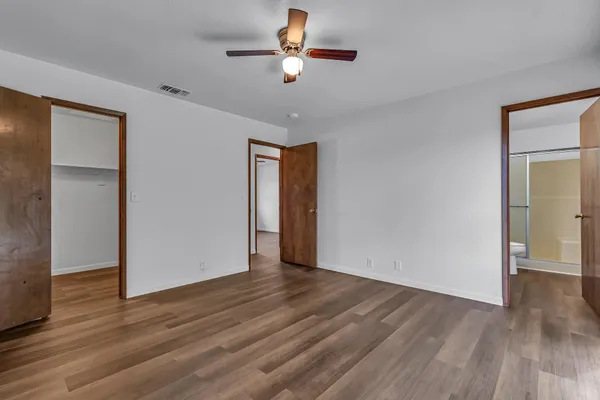 $379,900 | 2001 South Ridge Drive, Redding, CA 96003