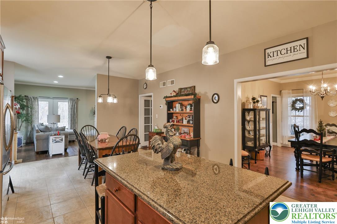 3475 Honeysuckle Road Bethlehem, PA 18015 - Photo 27 of 87