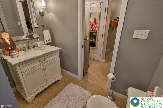 $825,000 | 3475 Honeysuckle Road, Bethlehem, PA 18015