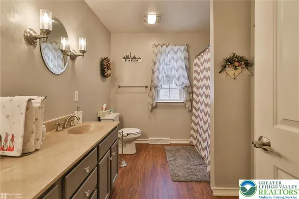 $779,900 | 3475 Honeysuckle Road, Bethlehem, PA 18015