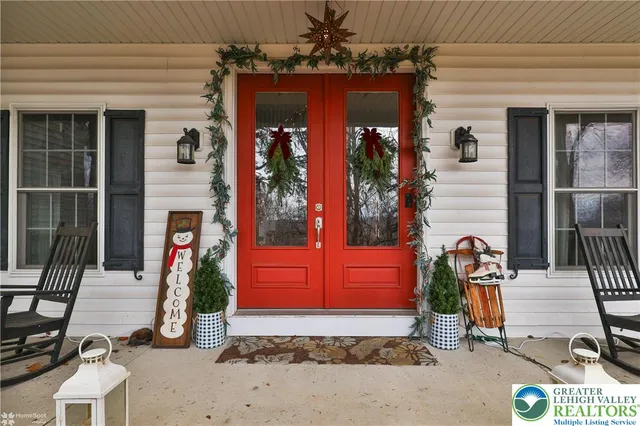 $825,000 | 3475 Honeysuckle Road, Bethlehem, PA 18015