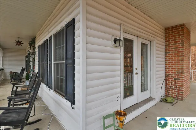 $825,000 | 3475 Honeysuckle Road, Bethlehem, PA 18015