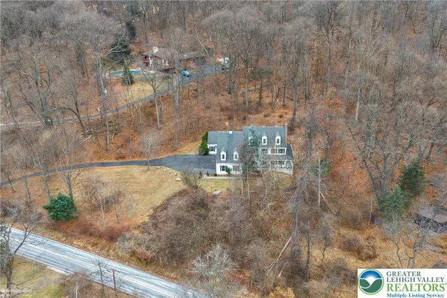 $825,000 | 3475 Honeysuckle Road, Bethlehem, PA 18015