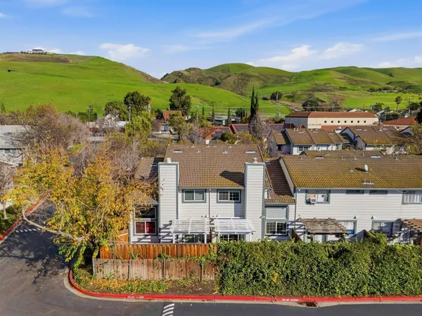 $1,050,000 | 25 Terfidia Lane, Milpitas, CA 95035