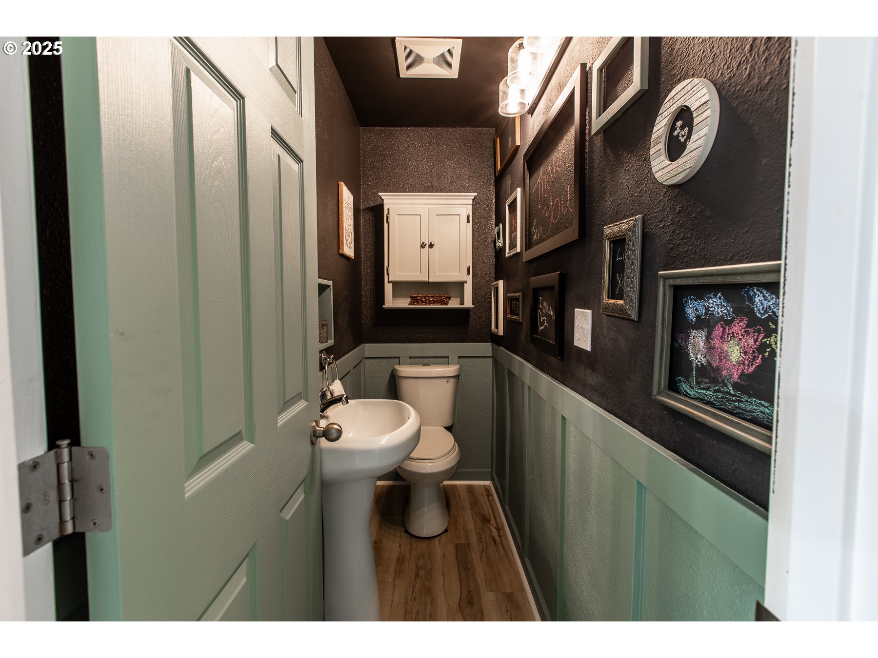 4364 Fox Hollow Road Eugene, OR 97405 - Photo 22 of 41 Gallery Image 22