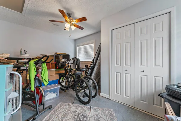 $2,800 | 5854 Southeast Orange Blossom Trail, Hobe Sound, FL 33455
