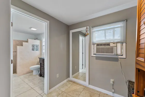 $2,800 | 5854 Southeast Orange Blossom Trail, Hobe Sound, FL 33455