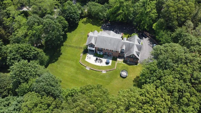 $3,749,000 | 1616 Stewart Lane, Syosset, NY 11791