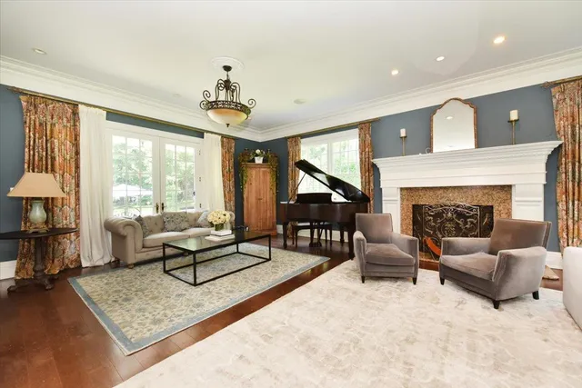 $3,749,000 | 1616 Stewart Lane, Syosset, NY 11791